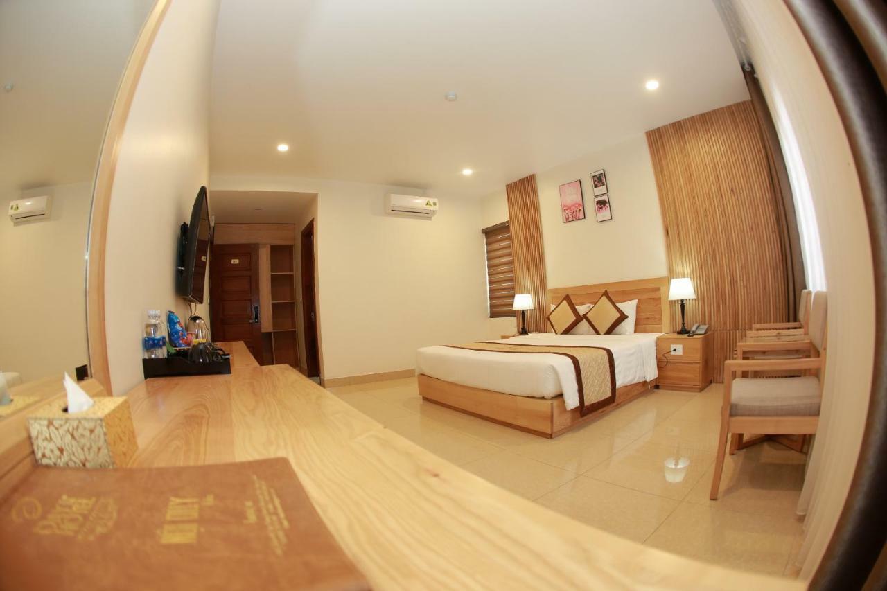 Dayth Hotel Ха Лонг Екстериор снимка