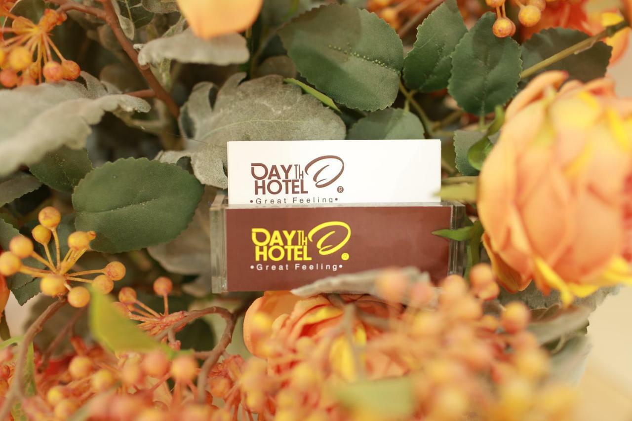 Dayth Hotel Ха Лонг Екстериор снимка